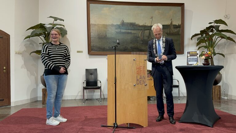 Christien Stravers - Burgemeester Sjors Fröhlich